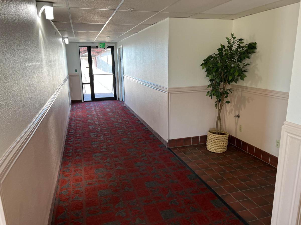 Oquirrh Mountain Inn Tooele Luaran gambar